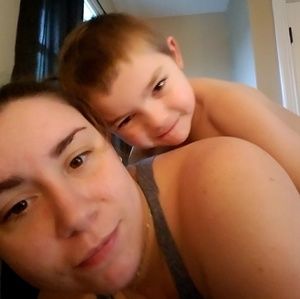 Meet your Posher, Stacy